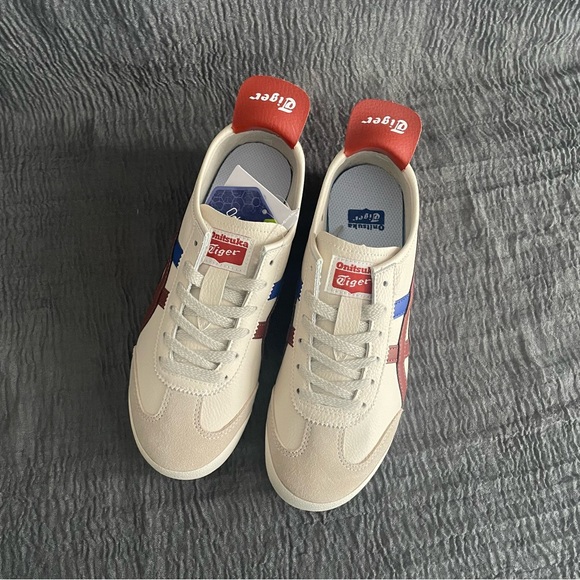 Onitsuka Tiger by Asics Shoes - Onitsuka Tiger by Asics Cream Sneakers with Red & Blue Accents